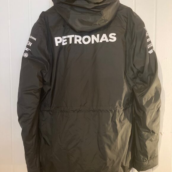 Hugo Boss AMG Mercedes Petronas Team Issue Winter Jacket Coat Size Euro 50 - Picture 3 of 10